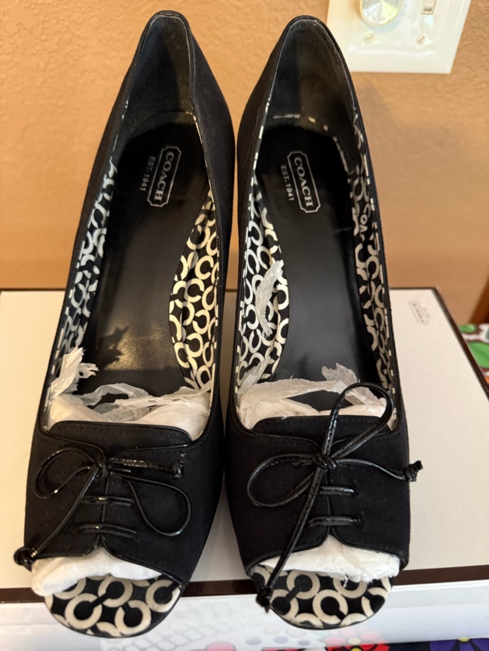 Coach Corey Cotton Twill heels